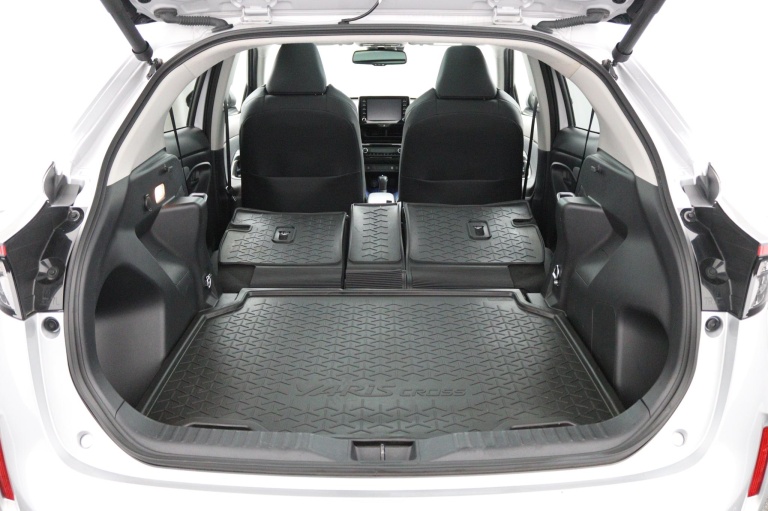 Toyota Yaris Cross - 1.5 Hybrid Adventure 25