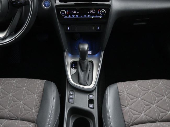 Toyota Yaris Cross - 1.5 Hybrid Adventure