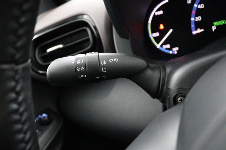 Toyota Yaris Cross - 1.5 Hybrid Adventure 30