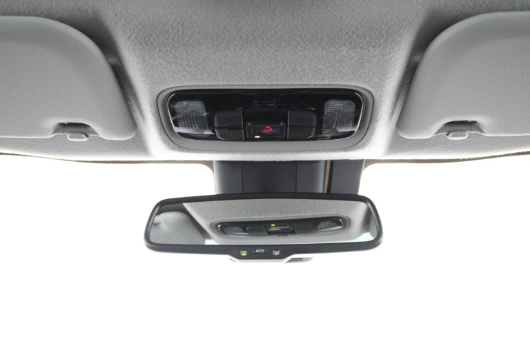 Toyota Yaris Cross - 1.5 Hybrid Adventure 32