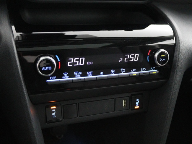 Toyota Yaris Cross - 1.5 Hybrid Adventure