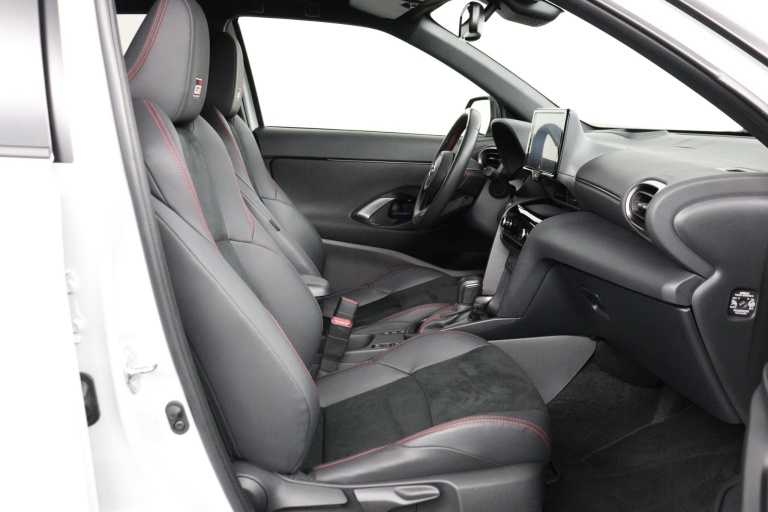 Toyota Yaris Cross - 1.5 Hybrid GR Sport 21