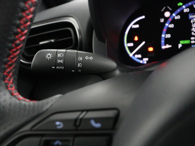 Toyota Yaris Cross - 1.5 Hybrid GR Sport