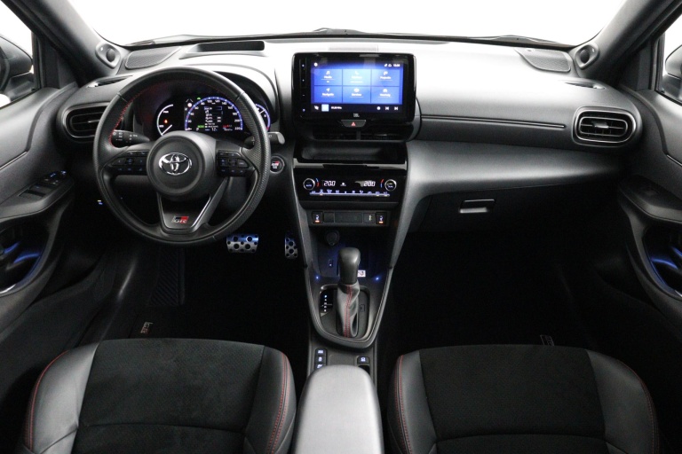 Toyota Yaris Cross - 1.5 Hybrid GR Sport 4