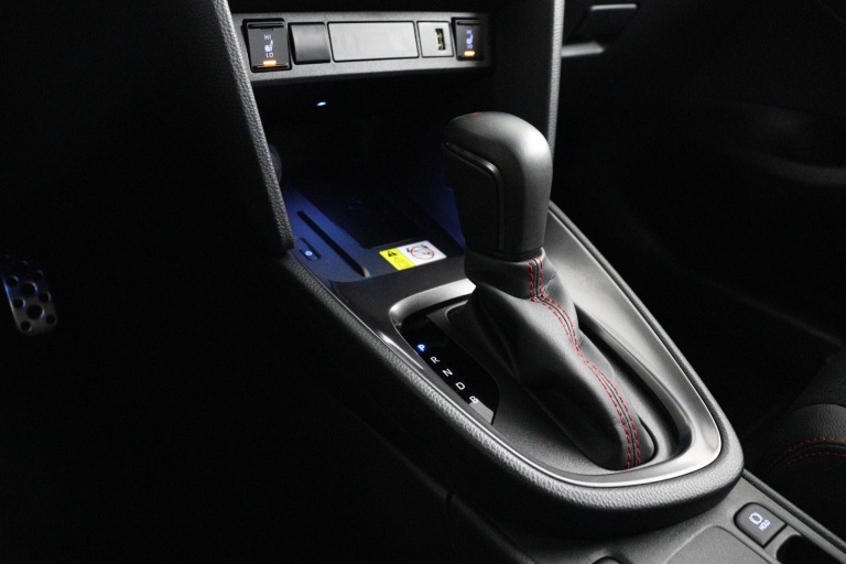 Toyota Yaris Cross - 1.5 Hybrid GR Sport 55