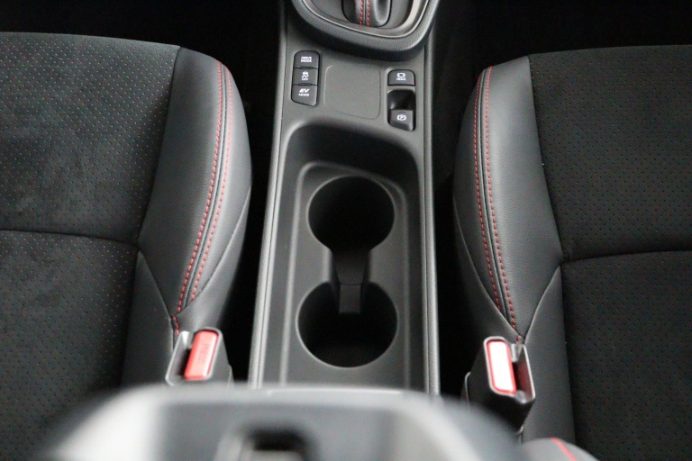 Toyota Yaris Cross - 1.5 Hybrid GR Sport 58