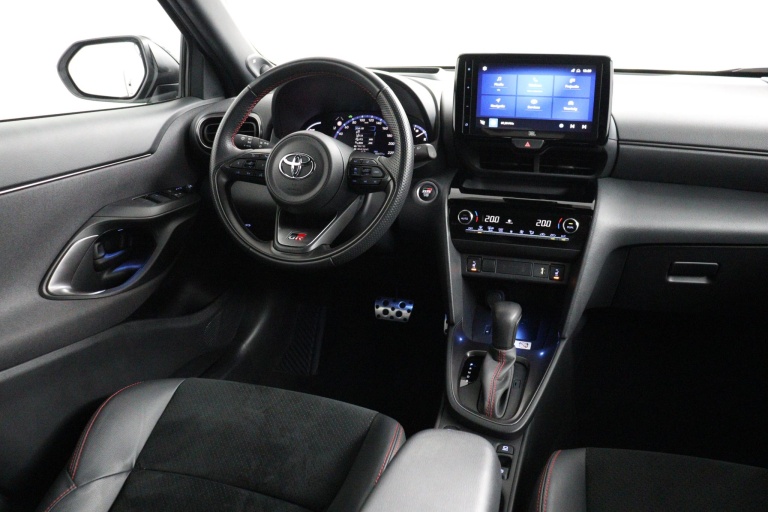Toyota Yaris Cross - 1.5 Hybrid GR Sport 61