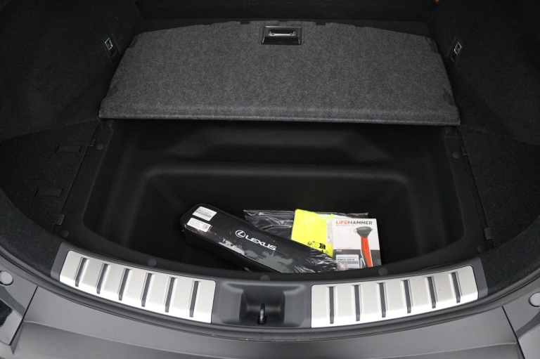 Lexus RZ - 350e Luxury Line 77 kWh 33