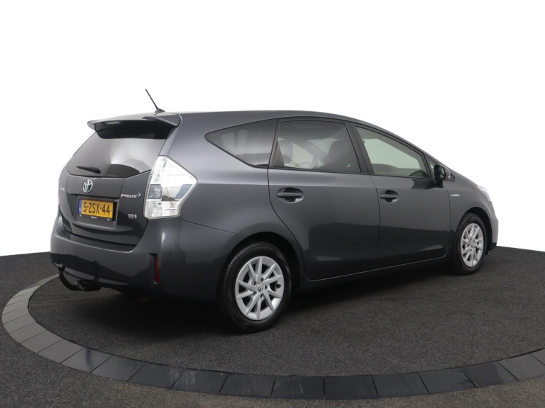Toyota Prius Wagon - 1.8 Aspiration Limited 2