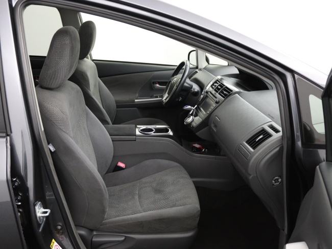 Toyota Prius Wagon - 1.8 Aspiration Limited