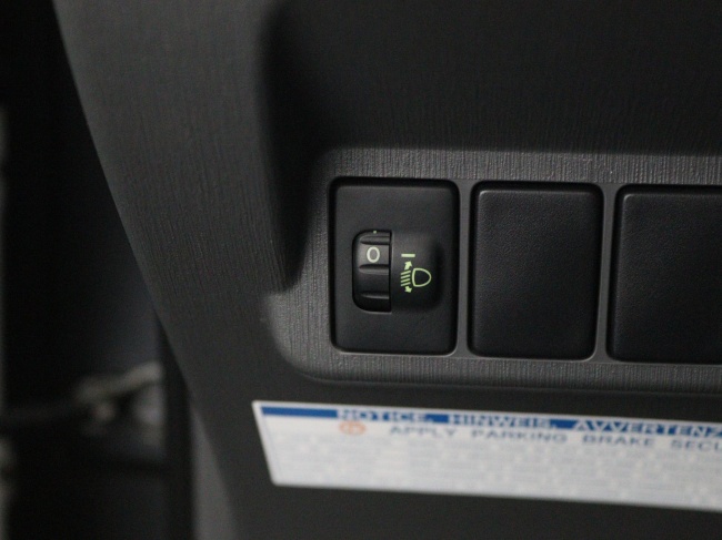 Toyota Prius Wagon - 1.8 Aspiration Limited