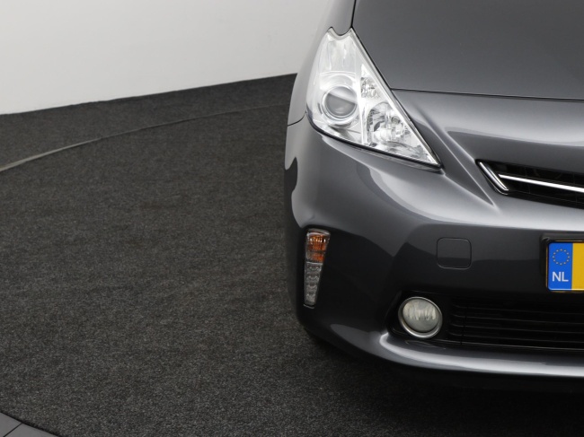 Toyota Prius Wagon - 1.8 Aspiration Limited