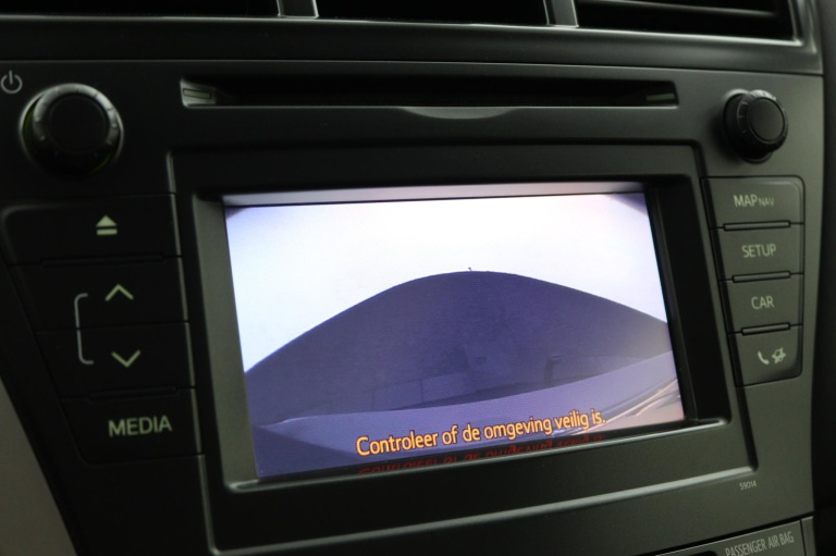 Toyota Prius Wagon - 1.8 Aspiration Limited 8