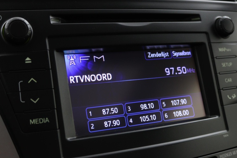 Toyota Prius Wagon - 1.8 Aspiration Limited 9