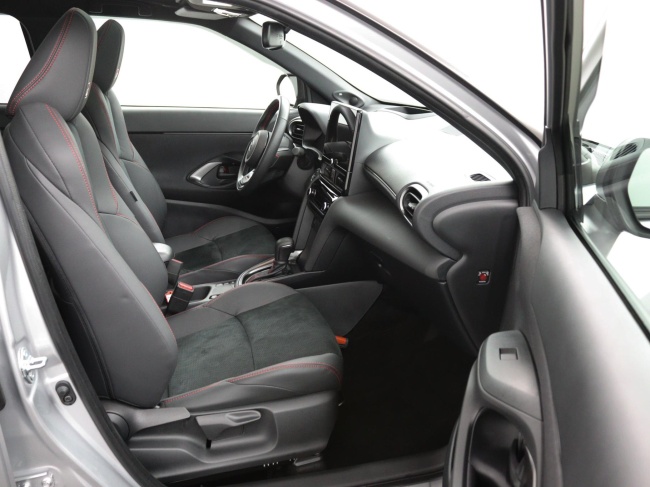 Toyota Yaris Cross - 1.5 Hybrid 130 GR SPORT