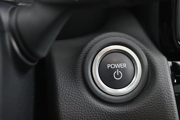 Toyota Yaris Cross - 1.5 Hybrid 130 GR SPORT 19