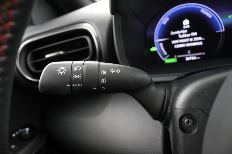 Toyota Yaris Cross - 1.5 Hybrid 130 GR SPORT 20