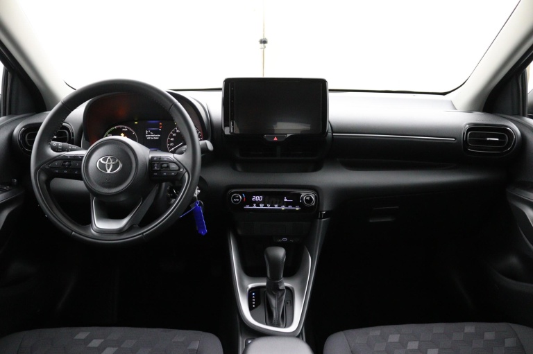 Toyota Yaris - 1.5 Hybrid 115 Comfort 11
