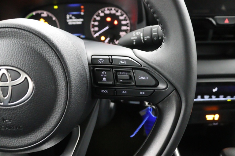 Toyota Yaris - 1.5 Hybrid 115 Comfort 16