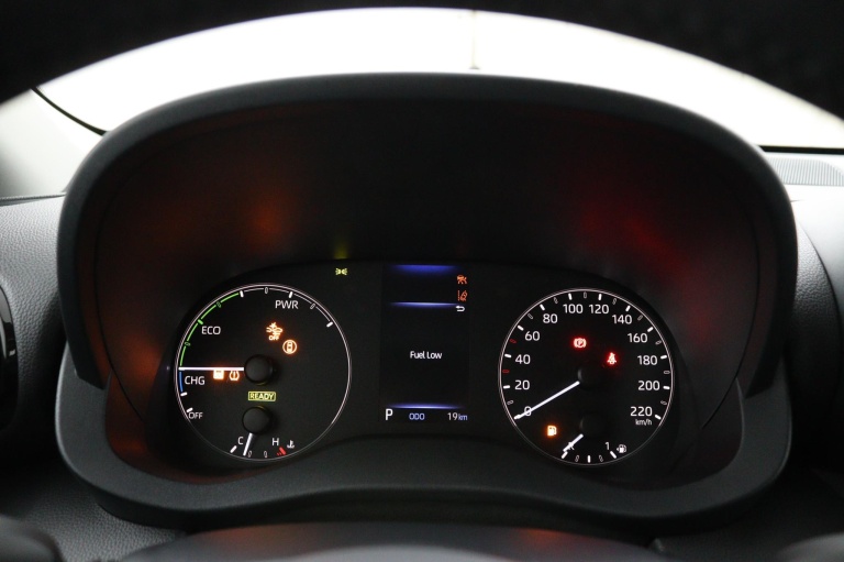 Toyota Yaris - 1.5 Hybrid 115 Comfort 18