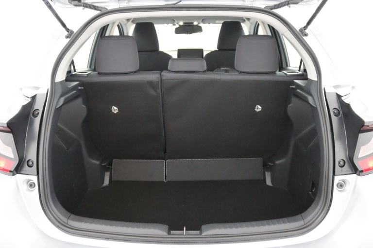 Toyota Yaris - 1.5 Hybrid 115 Comfort 24