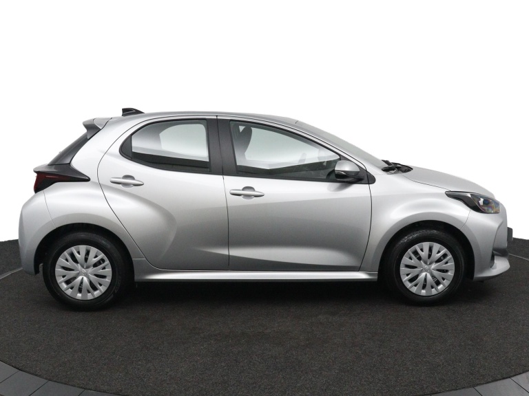 Toyota Yaris - 1.5 Hybrid 115 Comfort 6