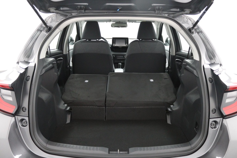 Toyota Yaris - 1.5 Hybrid Dynamic 25