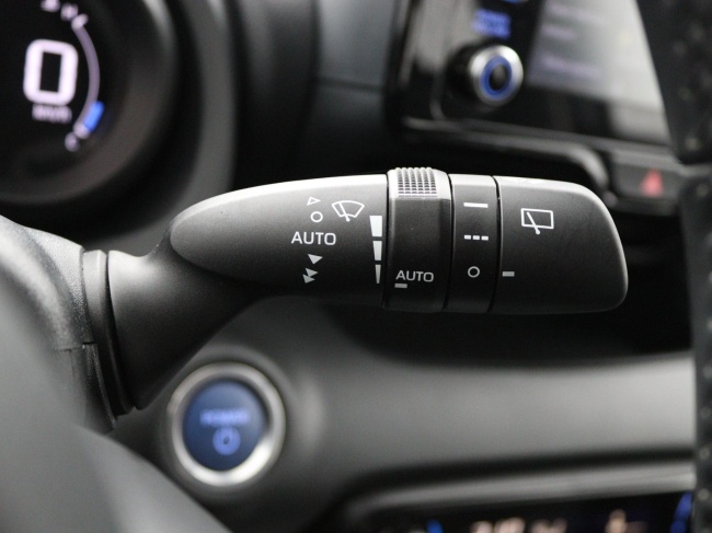 Toyota Yaris - 1.5 Hybrid Dynamic
