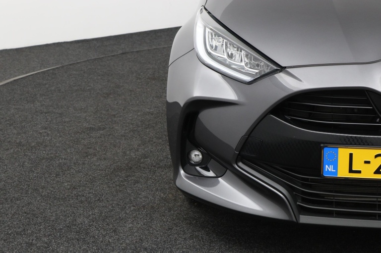 Toyota Yaris - 1.5 Hybrid Dynamic 35