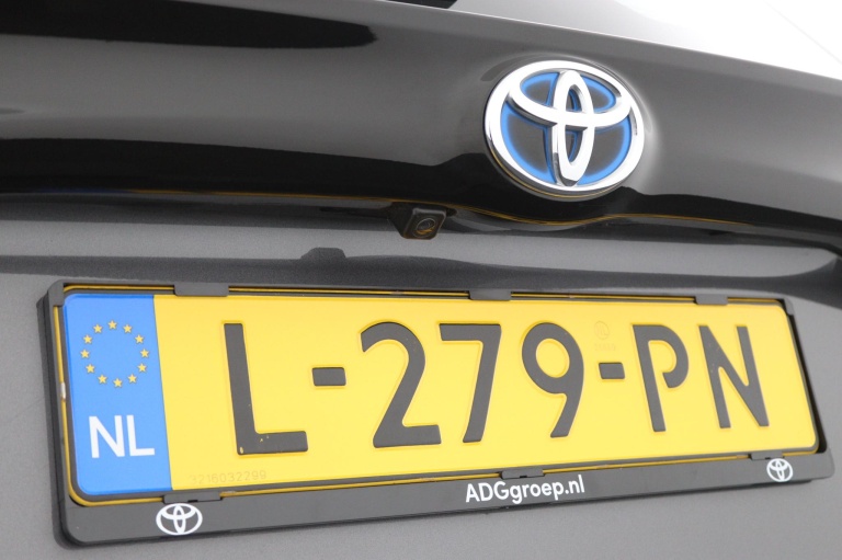 Toyota Yaris - 1.5 Hybrid Dynamic 38