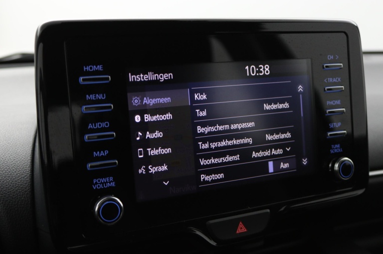 Toyota Yaris - 1.5 Hybrid Dynamic 43