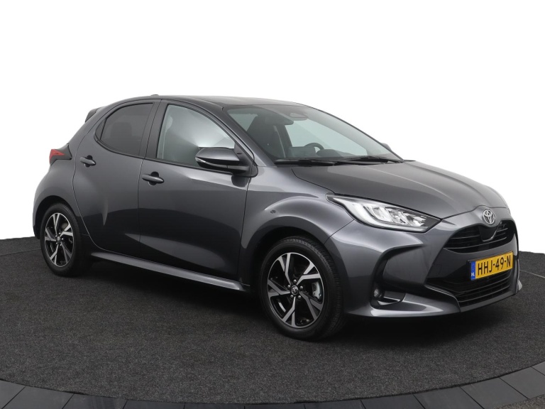Toyota Yaris - 1.5 Hybrid 115 Dynamic 13