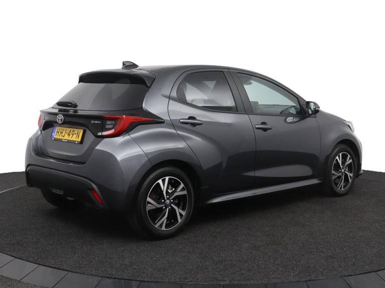 Toyota Yaris - 1.5 Hybrid 115 Dynamic 2
