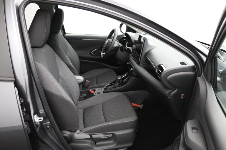 Toyota Yaris - 1.5 Hybrid 115 Dynamic 21