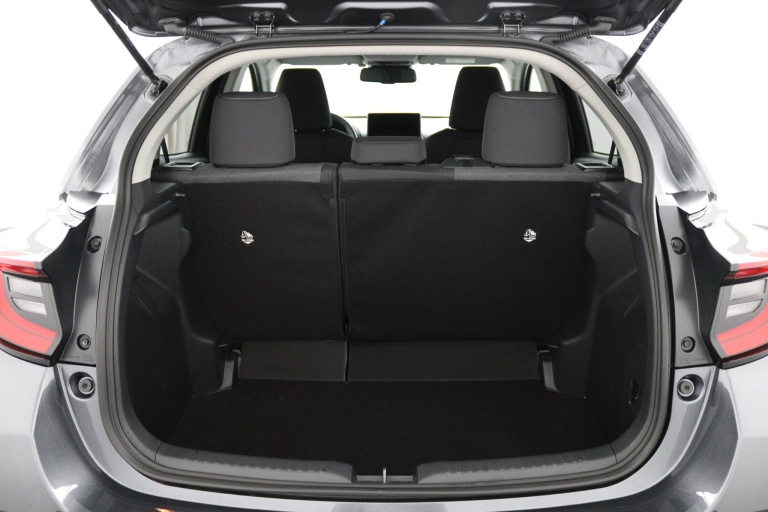 Toyota Yaris - 1.5 Hybrid 115 Dynamic 22