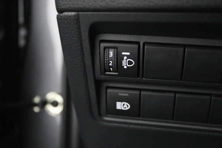 Toyota Yaris - 1.5 Hybrid 115 Dynamic 28