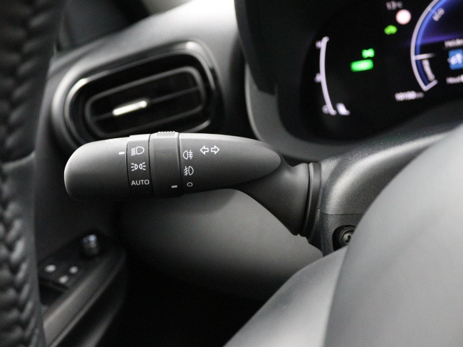 Toyota Yaris - 1.5 Hybrid 115 Dynamic