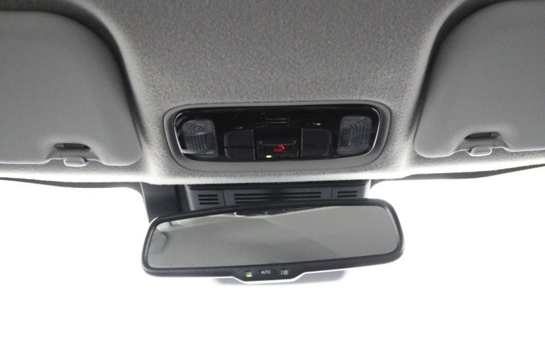 Toyota Yaris - 1.5 Hybrid 115 Dynamic 31