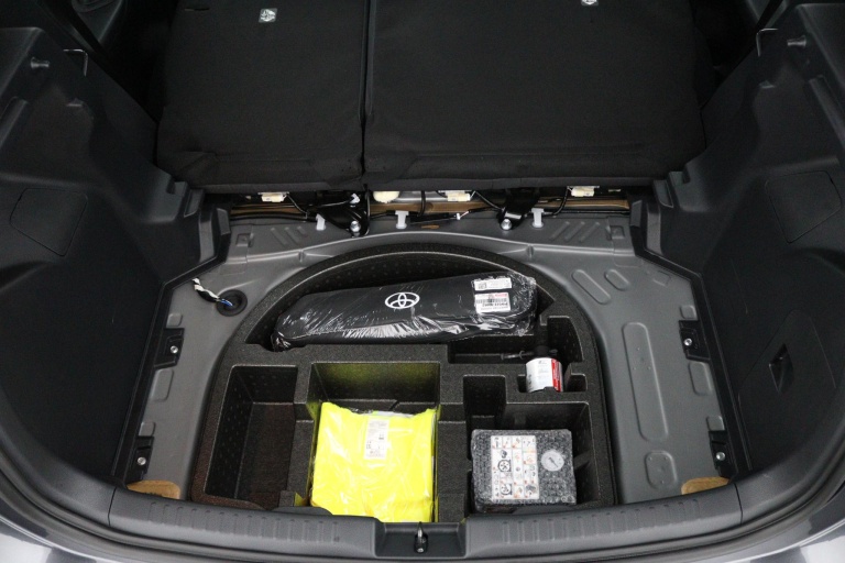 Toyota Yaris - 1.5 Hybrid 115 Dynamic 32