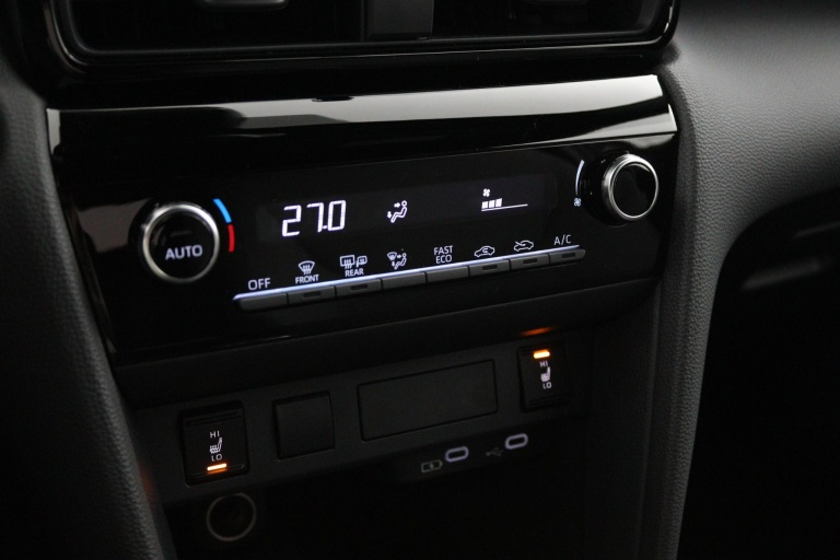 Toyota Yaris Cross - 1.5 Hybrid 115 Dynamic 7