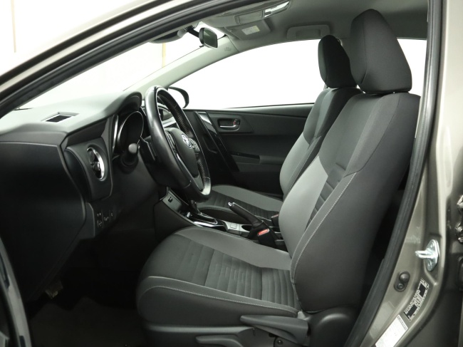 Toyota Auris - 1.2T Aspiration