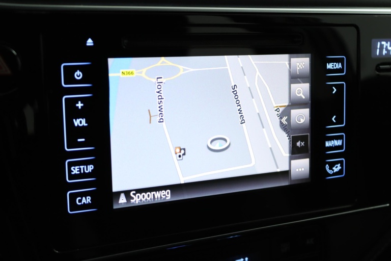 Toyota Auris - 1.2T Aspiration 28