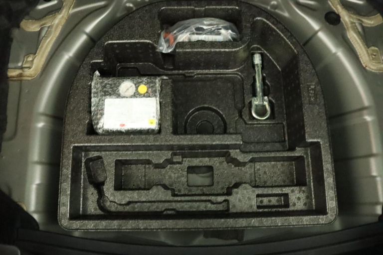 Toyota Auris - 1.2T Aspiration 33