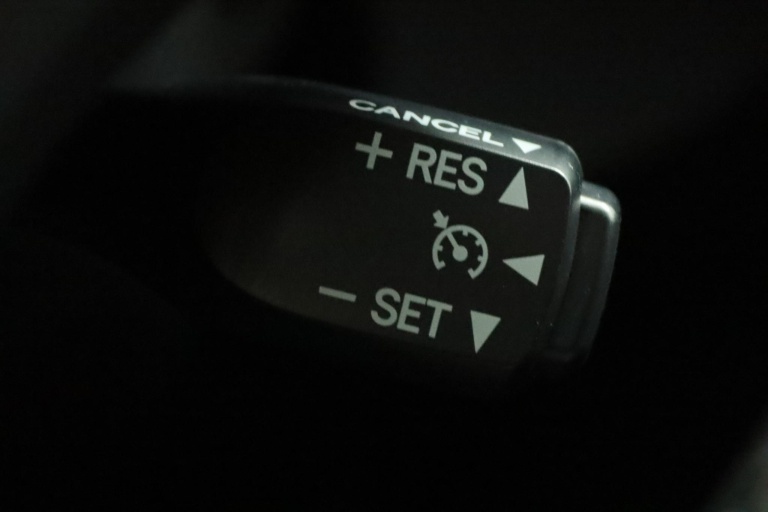 Toyota Auris - 1.2T Aspiration 43