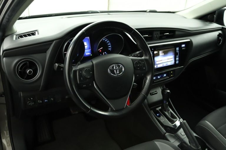 Toyota Auris - 1.2T Aspiration 68