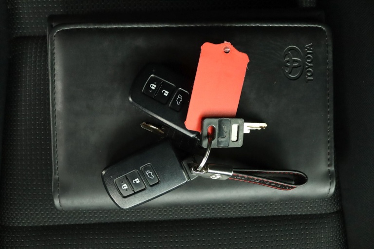 Toyota RAV4 - 2.5 Hybrid AWD Style 11