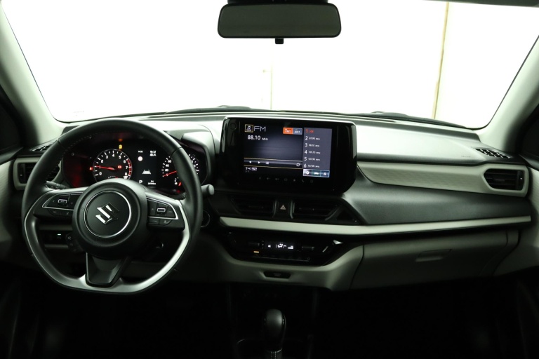 Suzuki Swift - 1.2 Select Smart Hybrid 73