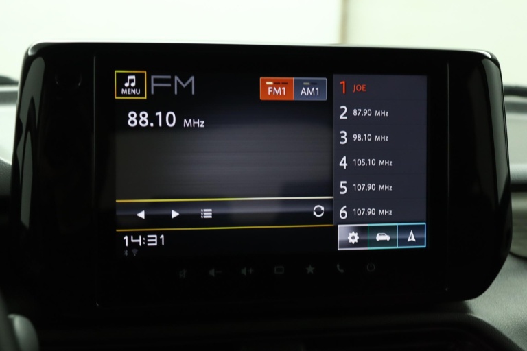 Suzuki Swift - 1.2 Select Smart Hybrid 8