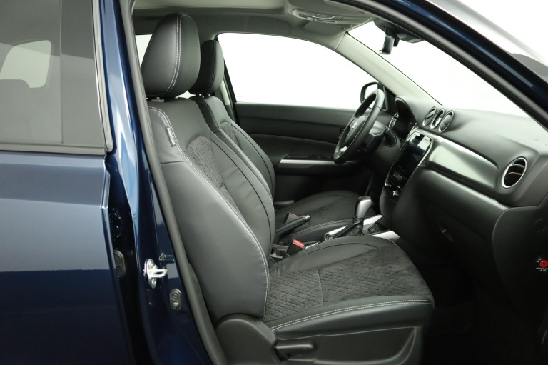 Suzuki Vitara - 1.4 Boosterjet Smart Hybrid Style  19