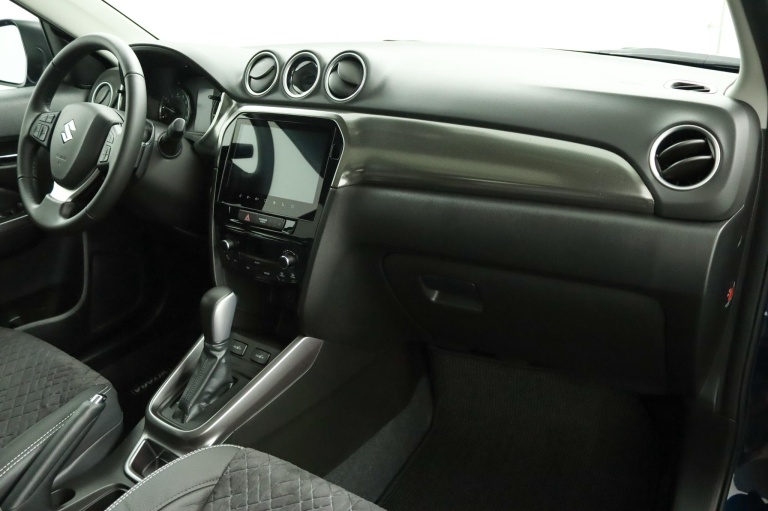 Suzuki Vitara - 1.4 Boosterjet Smart Hybrid Style  40